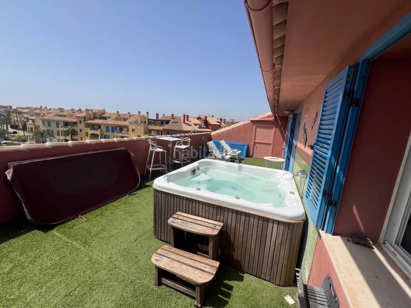 Foto 7713bc45-5747-4471-96b2-c8b0d4b66d2f. Àtic a avenida de la marina 1 a puerto de Sotogrande-la marina Sotogrande