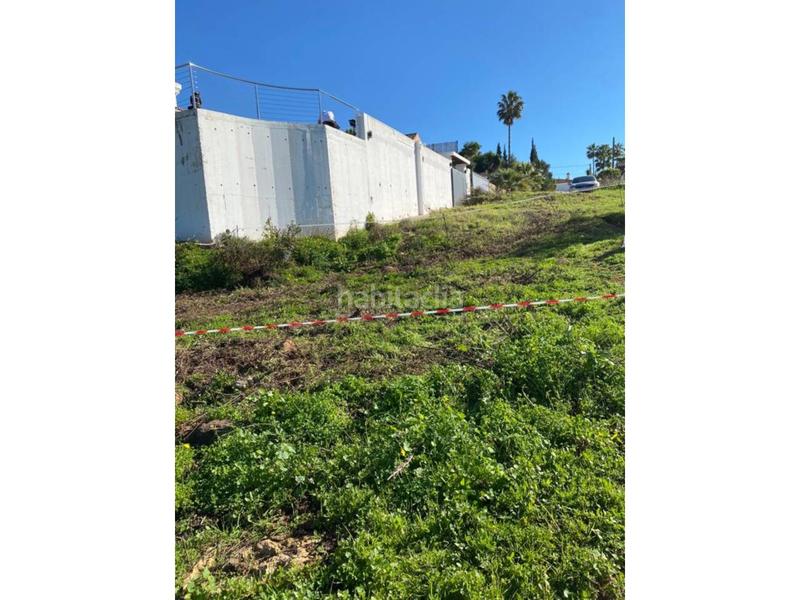 Foto d4e681d6-3ec1-4a7b-9354-5feb4643dfa7. Residential plot in alcornoque 10 in Los Llanos Estepona