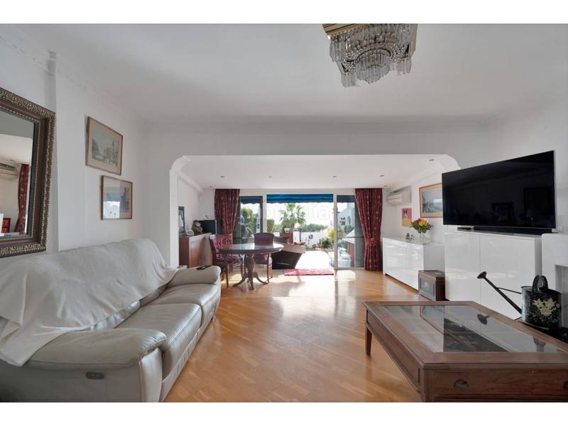 Foto b8818eda-b5ef-4c00-819c-394b1ac31f5c. Casa adossada a pinar del Seghers 50 a Seghers Estepona