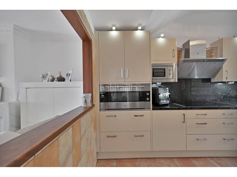 Foto d8d3e070-c02d-4d6a-b6bf-5ca442129f6c. Casa adossada a pinar del Seghers 50 a Seghers Estepona