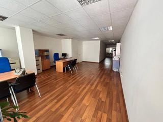 Local Comercial en Gustavo Adolfo Bécquer 1