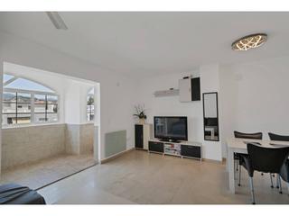 Piso en Andalucía 200. Venta de piso en estepona