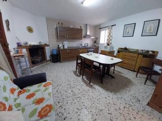 Mas à Camino casares 1. Venta de casa rústica en estepona