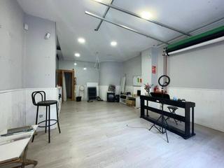 Lloguer Local Comercial a Cid 1. Local en alquiler en el centro de estepona