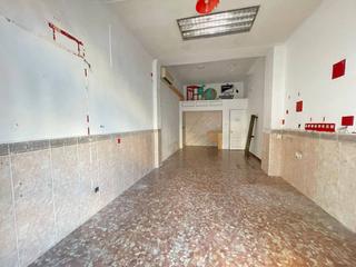Rent Business premise in Terraza 96. Local comercial en calle terraza, zona del orquidiario, estepona