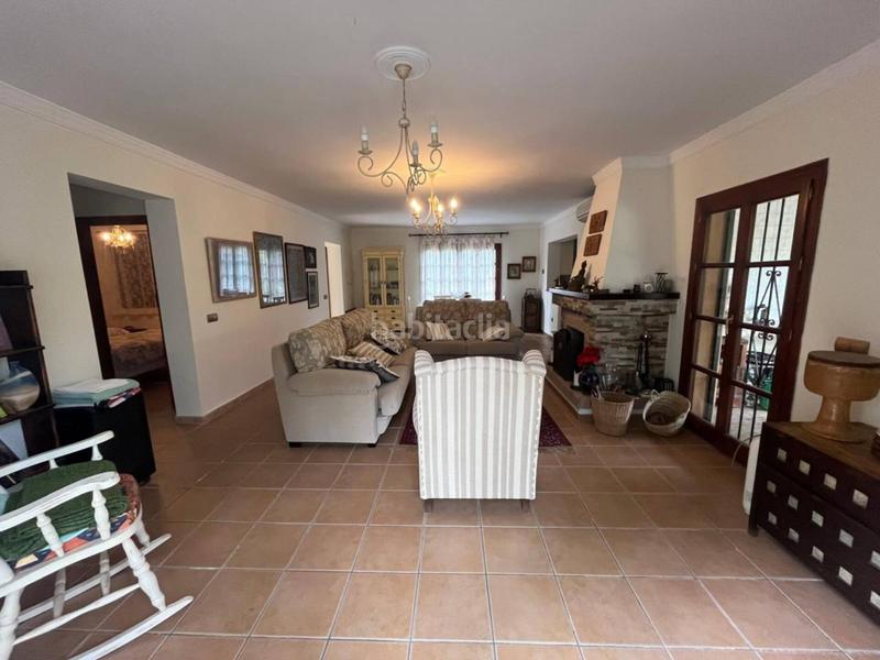 Foto d922d685-9ec1-436c-9cf3-6c972f52369a. Masía en nicola 1 casa rustica en venta en selwo29689 en Estepona