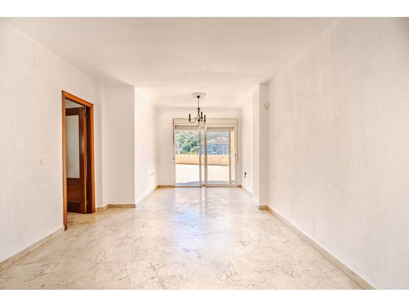 Foto 4dae39f4-4989-46f4-88c2-9710067ac46b. Piso en carlos iii 44 venta de piso en La Patera Marbella