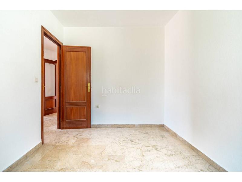 Foto 7dbce2a9-3f46-4922-ad94-c48567eeb187. Piso en carlos iii 44 venta de piso en La Patera Marbella