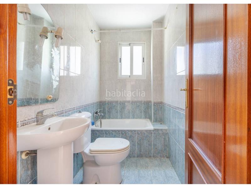 Foto 7ecfe8e3-0ef7-4e43-bbf7-d5a12ef9a00a. Piso en carlos iii 44 venta de piso en La Patera Marbella