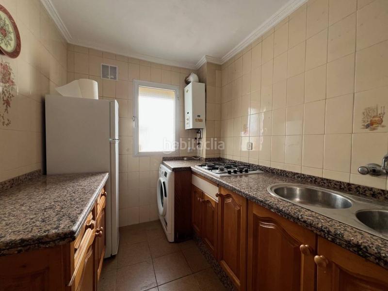 Foto 357aead4-4cb9-4b4d-aab5-13f95ed2a033. Piso en méndez núñez 1 piso en venta en puerto en Estepona