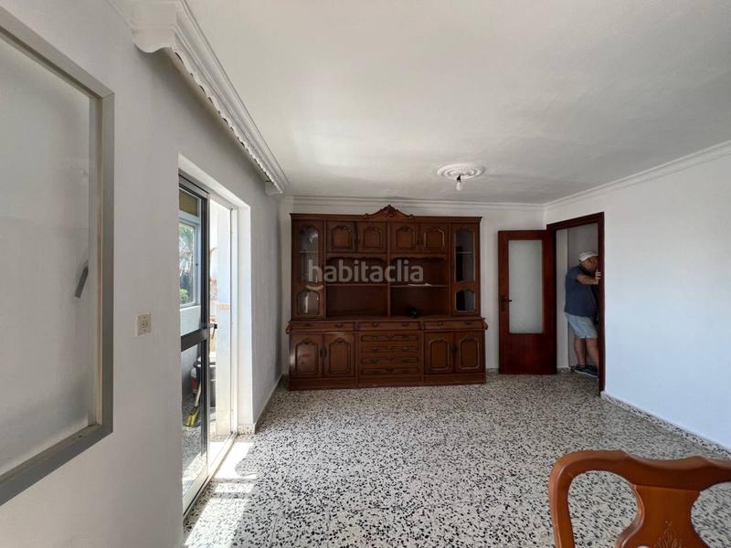 Foto 80028dcf-0d9a-44fe-8598-bb56bd82329e. Piso en méndez núñez 1 piso en venta en puerto en Estepona