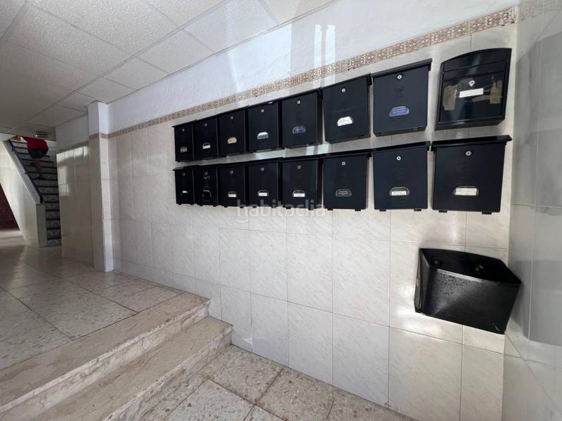 Foto c0bb7b07-f389-46b3-90fa-aa2894511895. Piso en méndez núñez 1 piso en venta en puerto en Estepona