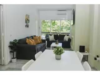 Flat in Príncipe Alfonso von Hohenlohe 1