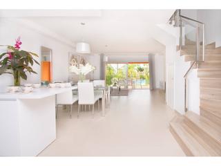 Casa a Cancelada. Casa unifamiliar en venta en belaircanceladasaladillo