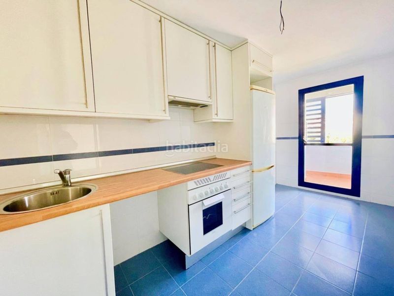 Foto c52512db-34a5-425d-a31b-c44174765047. Attique dans calle vista africa 4 dans Centro Estepona