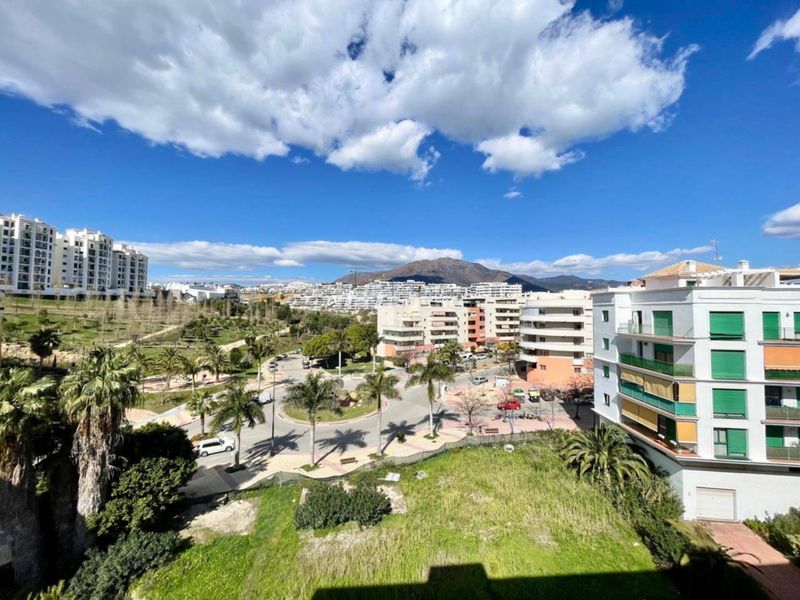 Foto f0c67a01-de8f-4fe7-b1b5-2a56d0042b28. Attique dans calle vista africa 4 dans Centro Estepona