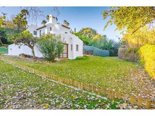 Chalet à Guridi 100. Chalet unifamiliar en venta en la gasparabahía doradabuenas noch