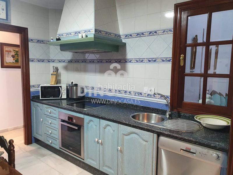 Foto cc7f6c9f-f3de-4217-9cf1-80417feae3ba. Maison avec parking dans Cartaya