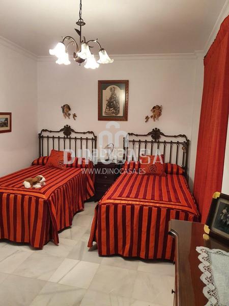 Foto e369189d-9914-42a4-aec7-48a4f8e6159c. Maison avec parking dans Cartaya