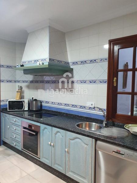 Foto ec78fc06-8155-4764-b2eb-c83b4f243af3. Maison avec parking dans Cartaya