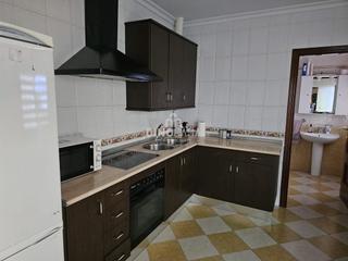 Casa a Lepe. Casa en venta en lepe, 6 dormitorios.