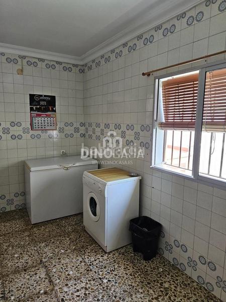 Foto e2444e7d-1707-41e6-8867-58f0b8a359af. Casa in Lepe