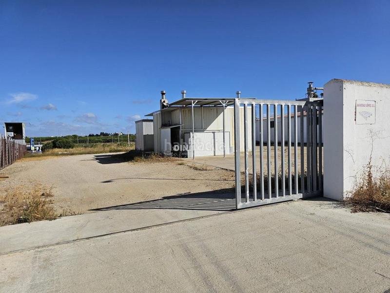 Foto 7e5d9add-8668-4bbb-b894-1ef95e2b53a9. Nave industrial  en venta , 3 dormitorios. en Cartaya
