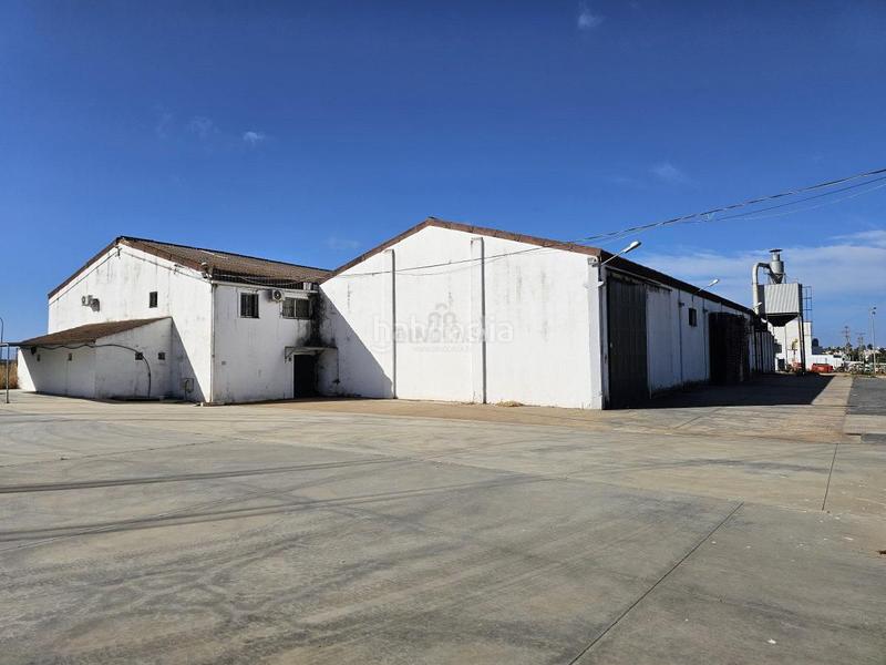 Foto f0b211a9-01aa-4605-9703-e3711579d305. Nave industrial  en venta , 3 dormitorios. en Cartaya
