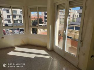Piso en Las higueras 2. Piso en venta en casco histrico