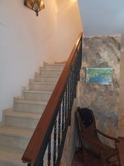 Haus en Fuente Palmera. Casa con piscina en villal�n.