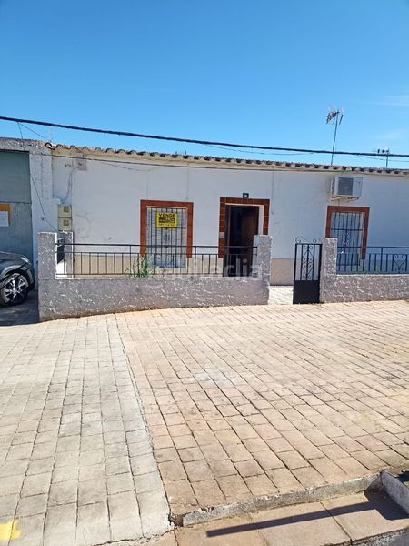 Foto c770b0b8-1bd0-4ed3-af49-e513cd00a864. Casa a Guadalcázar