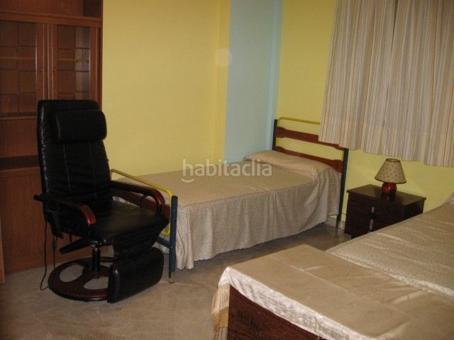 Foto 2fc3aef9-e91c-4abb-bdce-c17da37c812a. Casa amb aparcament a Guadalcázar