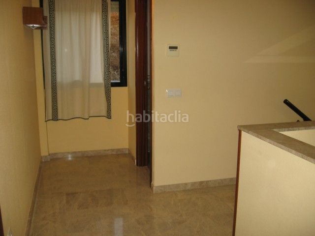 Foto 93155740-d020-435a-9eb3-8b873c937bb0. Casa amb aparcament a Guadalcázar