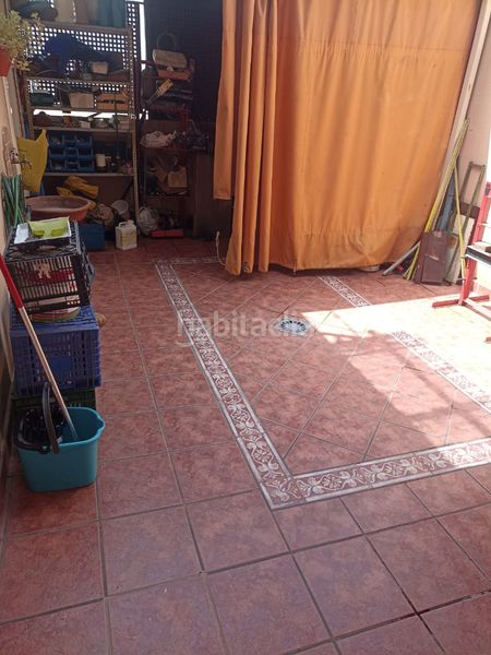 Foto 73e88cc6-c529-44fa-b66a-31df0e0b4f74. Casa adossada amb xemeneia calefacció a Guadalcázar