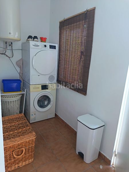 Foto 0b48f430-2913-4593-bc70-0881c258b65f. Casa amb calefacció aparcament piscina a Fuente Palmera