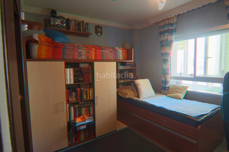 Foto b4e5983f-a2fa-4e77-9a99-d7005075a4b0. Etagenwohnung mit parking in Paseo Marítimo - San José - La Laguna Cádiz