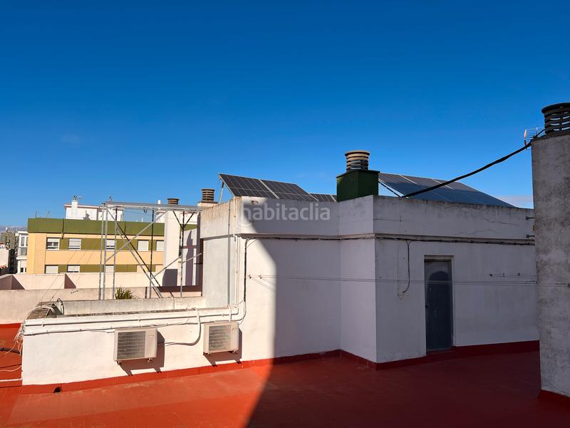 Foto cc61907d-18f3-4e45-82ac-e9d0463bbe7b. Etagenwohnung mit parking in Paseo Marítimo - San José - La Laguna Cádiz