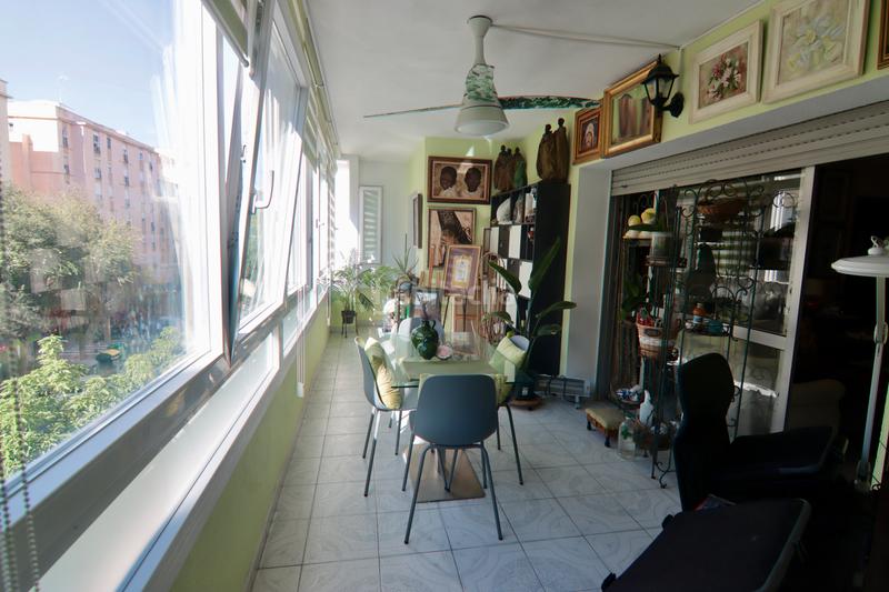 Foto d9ceb3b1-2b8e-4bbf-8da6-b0324ebbfd1a. Etagenwohnung mit parking in Paseo Marítimo - San José - La Laguna Cádiz