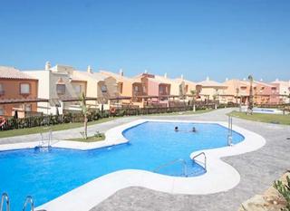 Reihenhaus in Zahara Pueblo. Fantástico adosado en urbanización privada