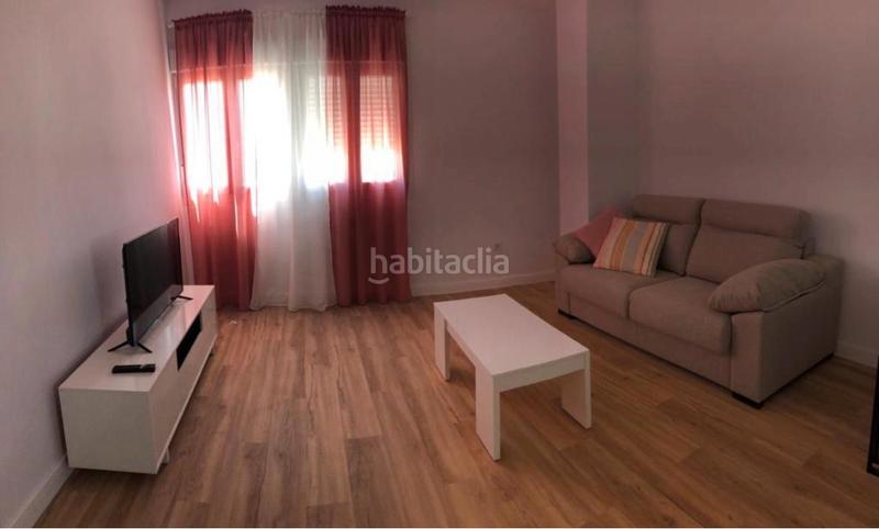 Foto ea9e05e8-3019-4cc0-a444-6bb6a2bc74f8. Chalet en Camposoto - Gallineras San Fernando