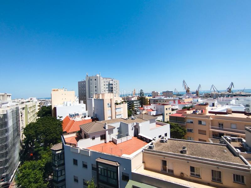 Foto 32ebf8a0-c646-4c5b-8946-662479b7bb60. Appartamento con piscina in Asdrúbal - Bahía Blanca Cádiz