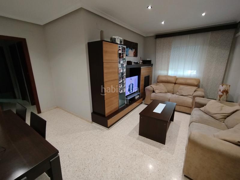 Foto ea3bd883-5b48-49c7-945f-89c293439f11. Flat with parking in Casines Puerto Real