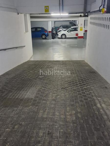 Foto 166d6d11-2e76-440e-a425-50ad43a2a07f. Parking voiture dans Asdrúbal - Bahía Blanca Cádiz