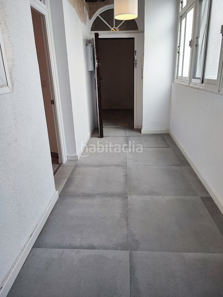 Foto 00d9b348-d715-49cb-bfad-b028ff205ced. Rent flat in Centro Histórico Cádiz
