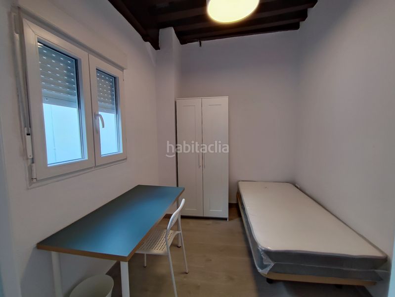 Foto 4e0d4e7a-1de6-404b-bf8a-97b9d589c193. Rent flat in Centro Histórico Cádiz