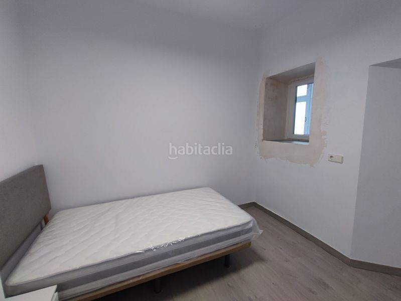 Foto f1174bfc-eca9-41f5-b175-7cb53345083c. Rent flat in Centro Histórico Cádiz