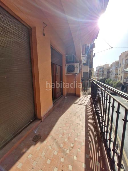 Foto 165384f9-2b97-434b-8e38-a6033a7f2b72. Casa in Motril ciudad Motril