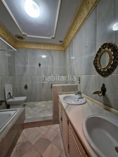 Foto 67e6fa2d-010b-44b0-bad2-a5e39fc8182e. Casa in Motril ciudad Motril