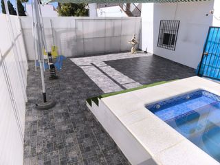 Casa adossada a Motril  ciudad