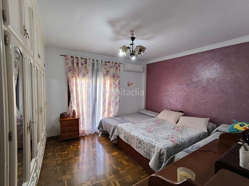 Foto bc7027b5-58db-4ee9-b4e6-5ad97695f113. Casa amb aparcament a Motril ciudad Motril